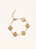The Feuille Clover