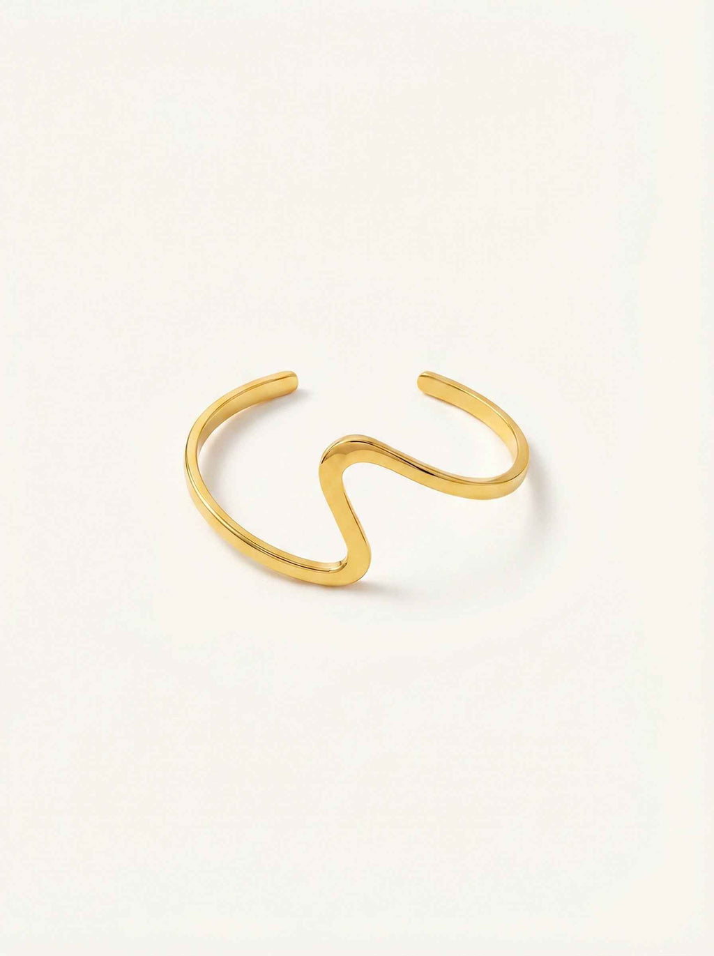 The Lune Bangle