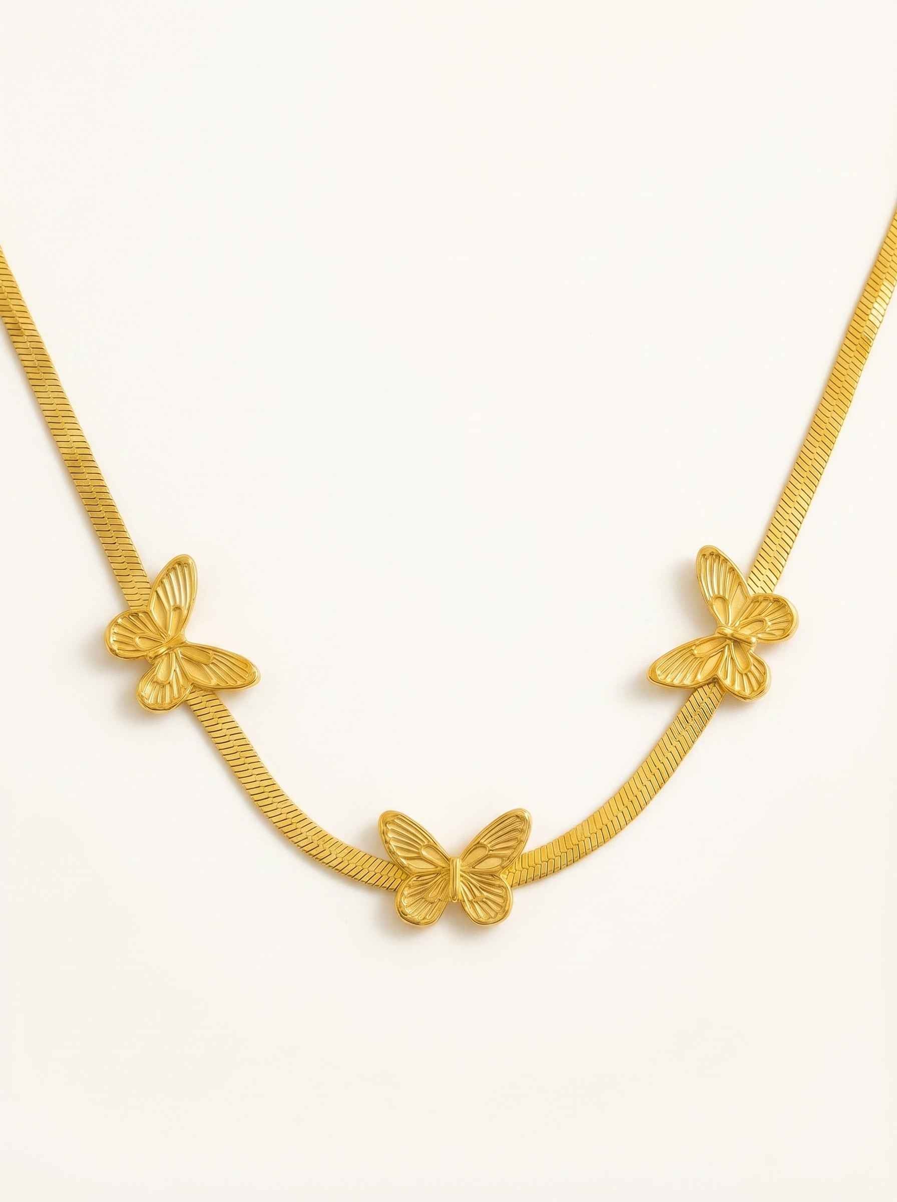 The Papillon Necklace - Mirellien Jewelry