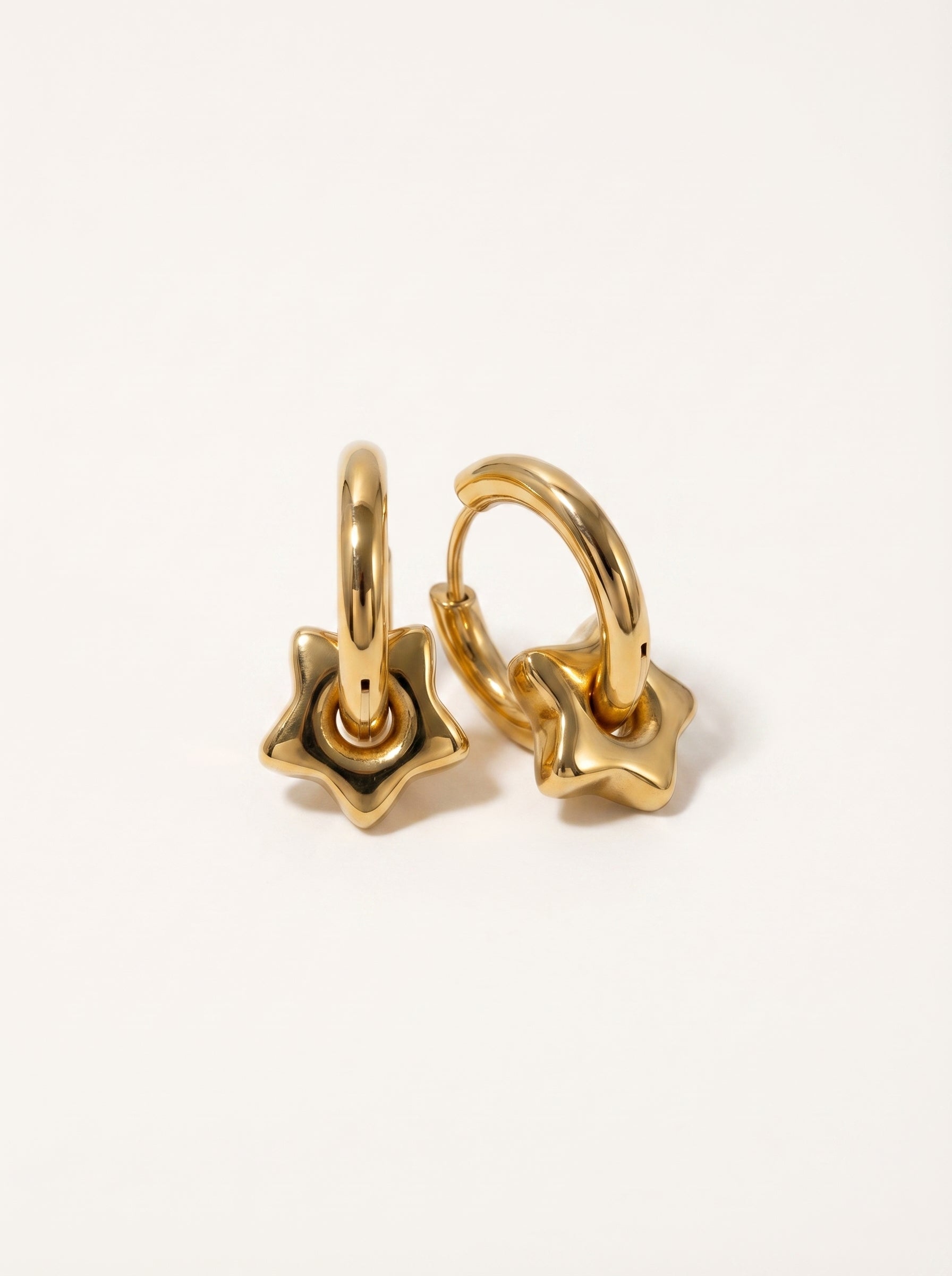 The Étoile Studs