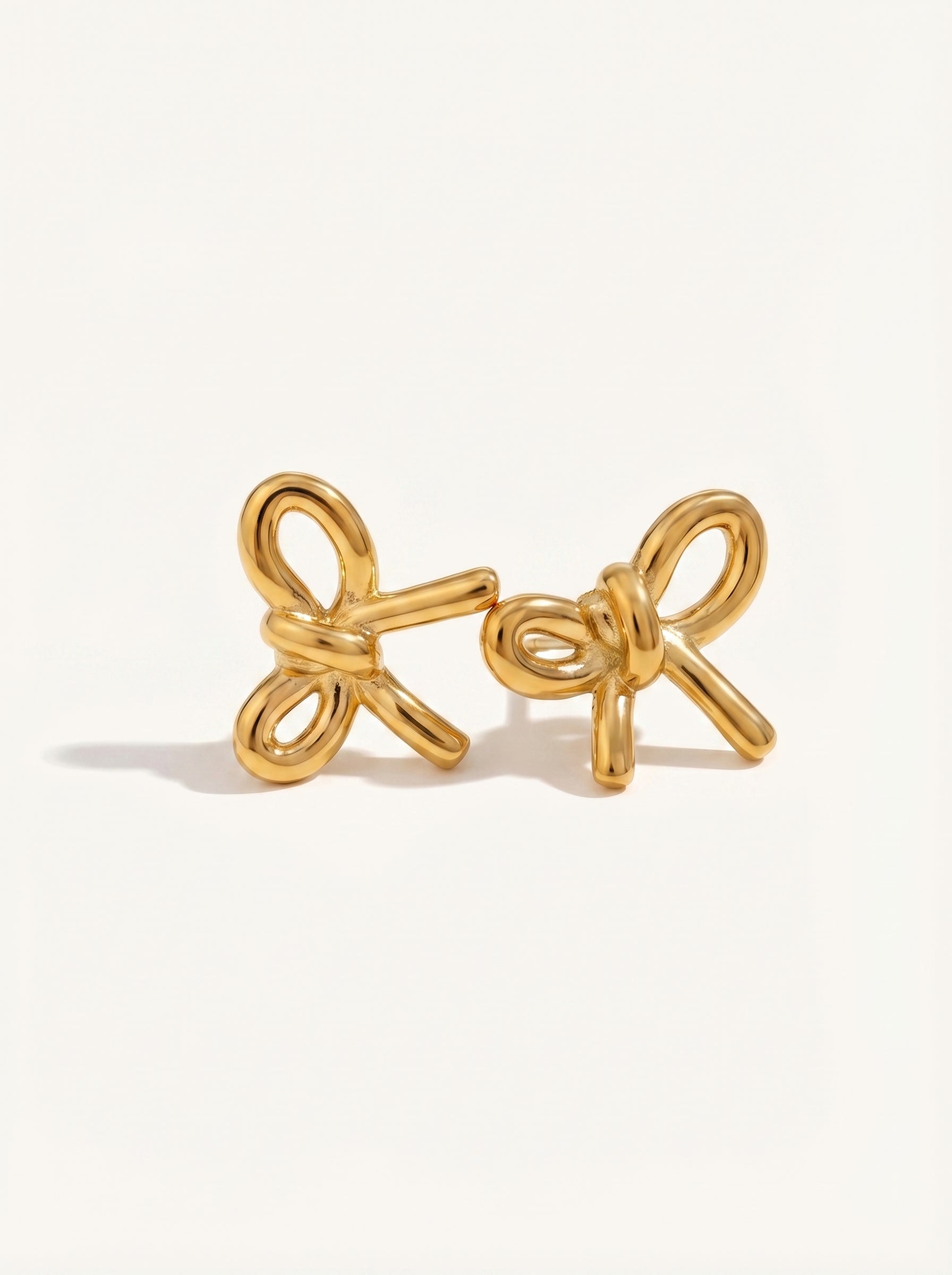 The Nœud Earrings