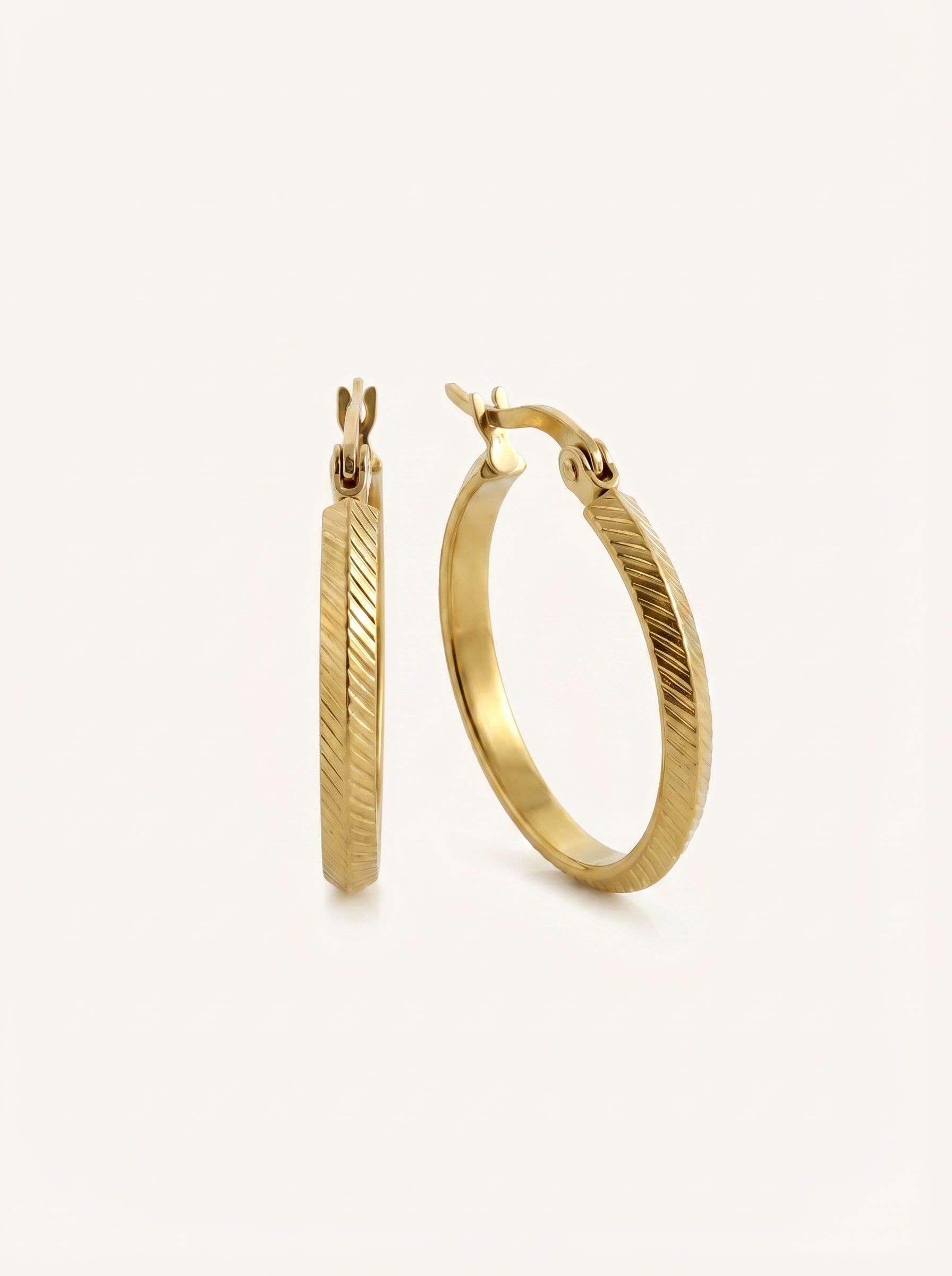 The Rétro Hoops - Mirellien Jewelry