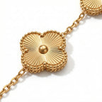 The Feuille Clover