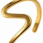 The Lune Bangle