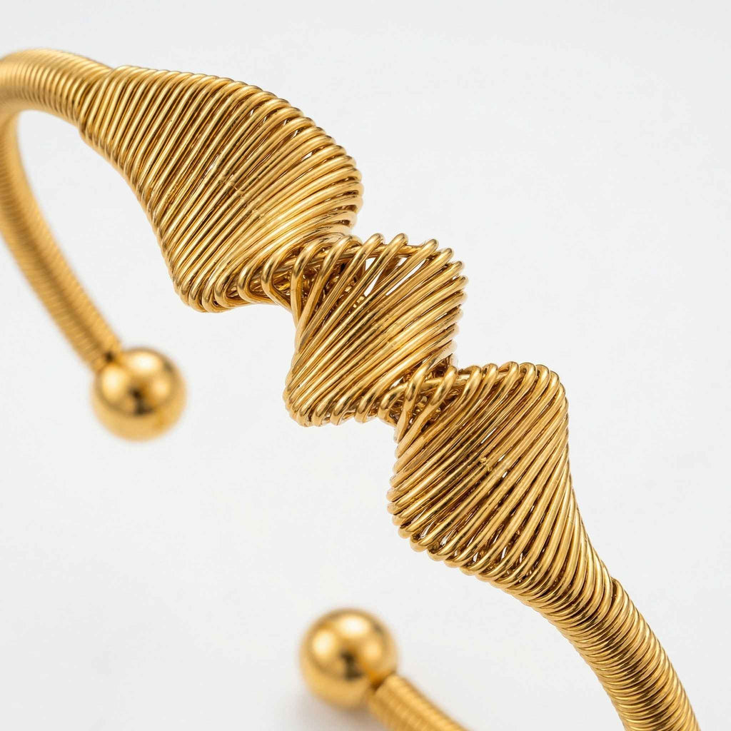 The Spirale Bangle