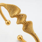 The Spirale Bangle