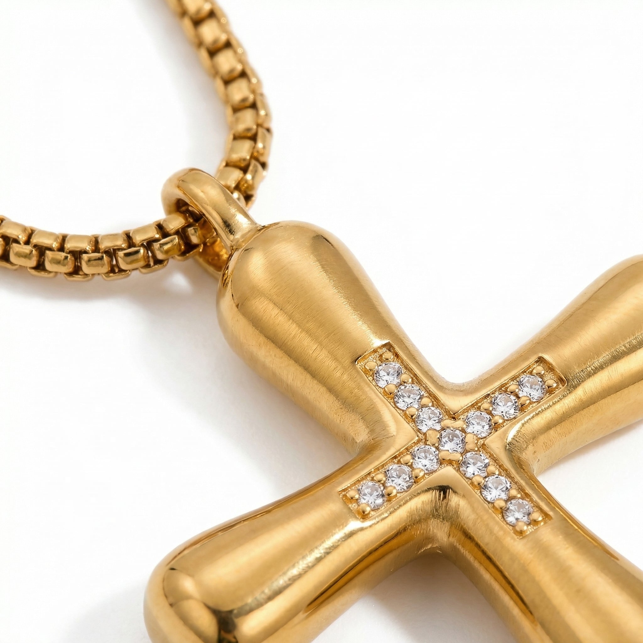 The Croix Necklace