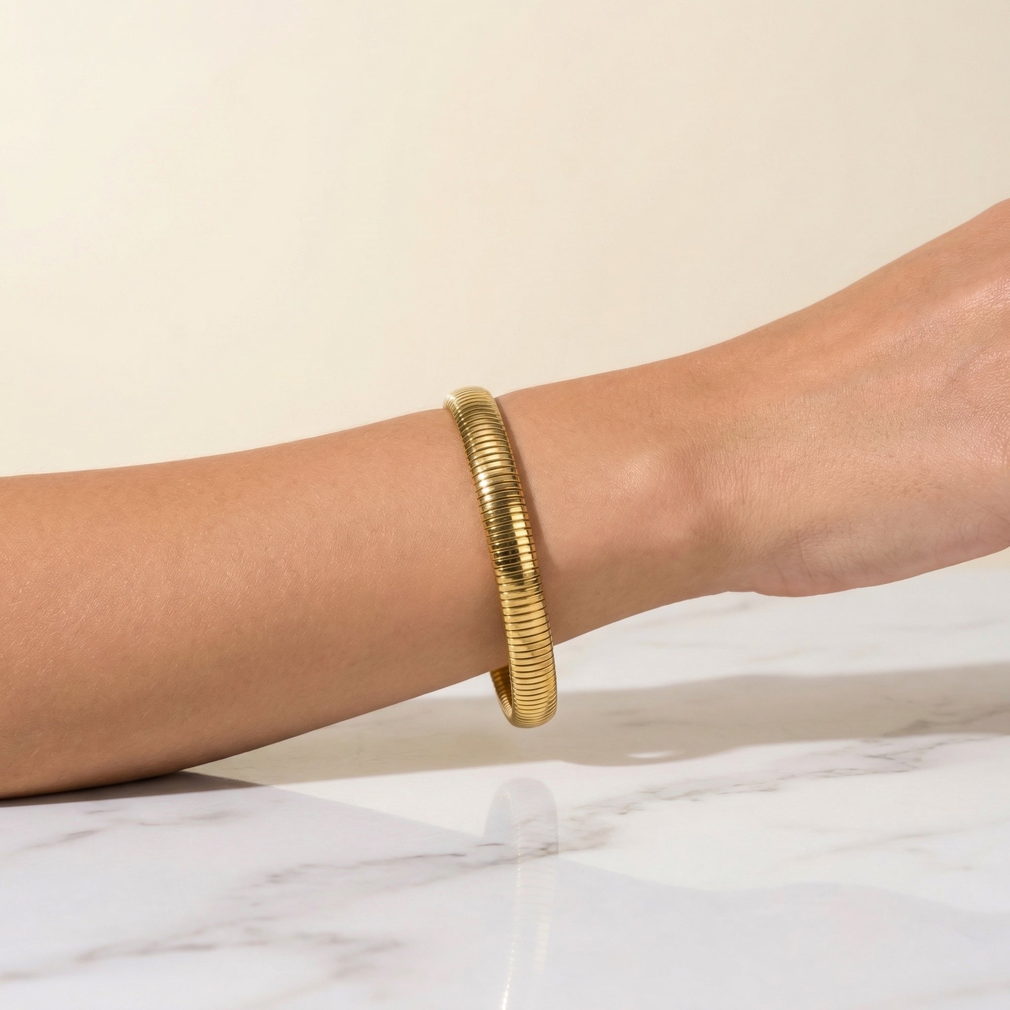 The Rétro Bangle