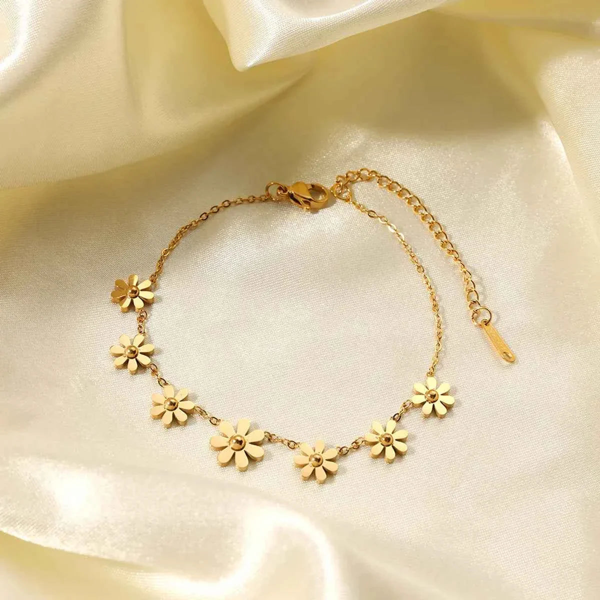 Geometric Flower Bracelet