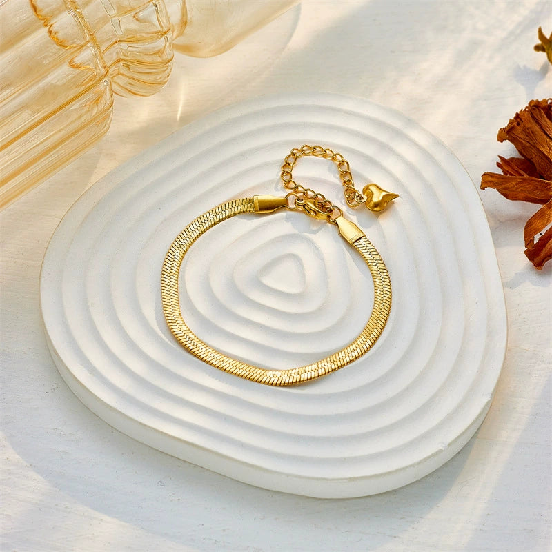 Plain Ring Bracelet