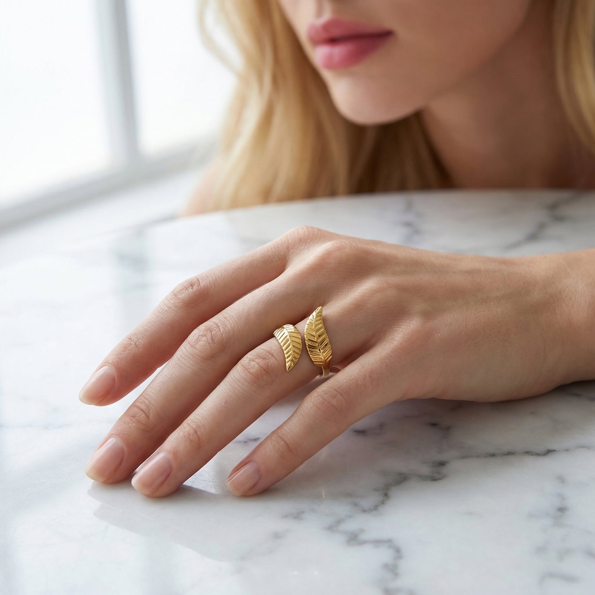 The Feuille Ring
