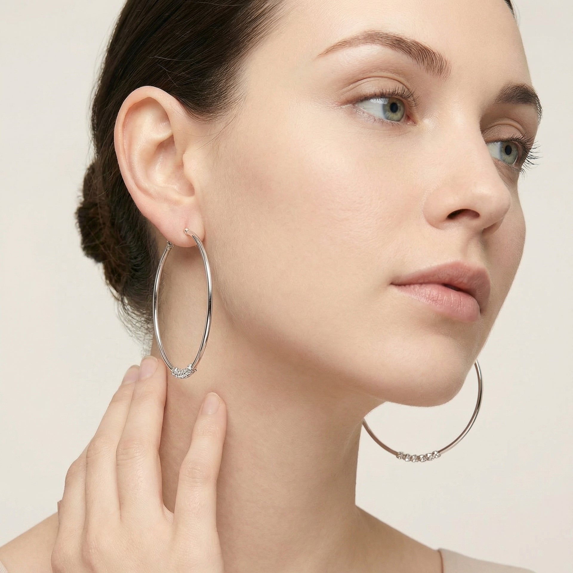 The Cristal Hoops - Mirellien Jewelry