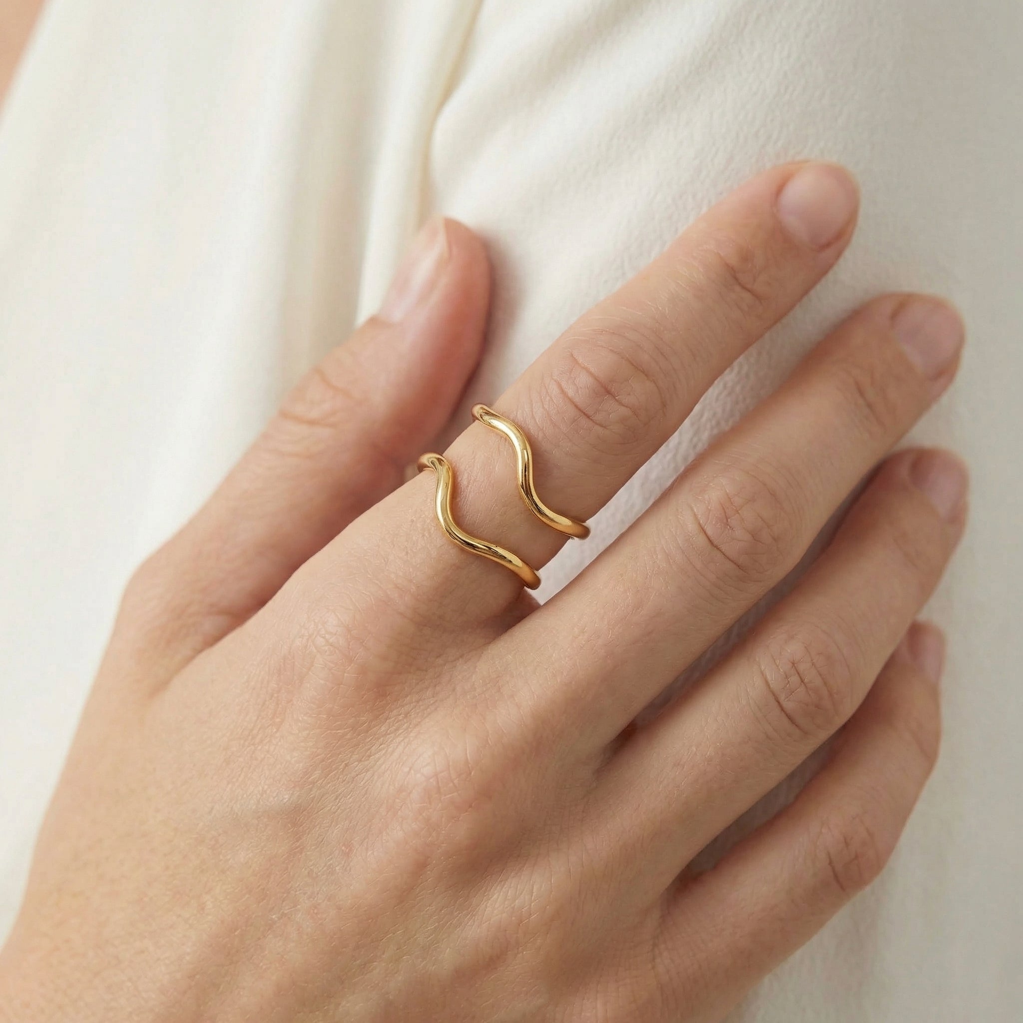 The Arc Ring