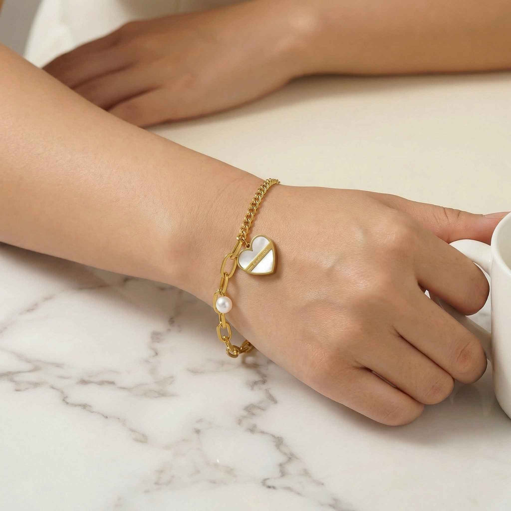The Amour Bracelet