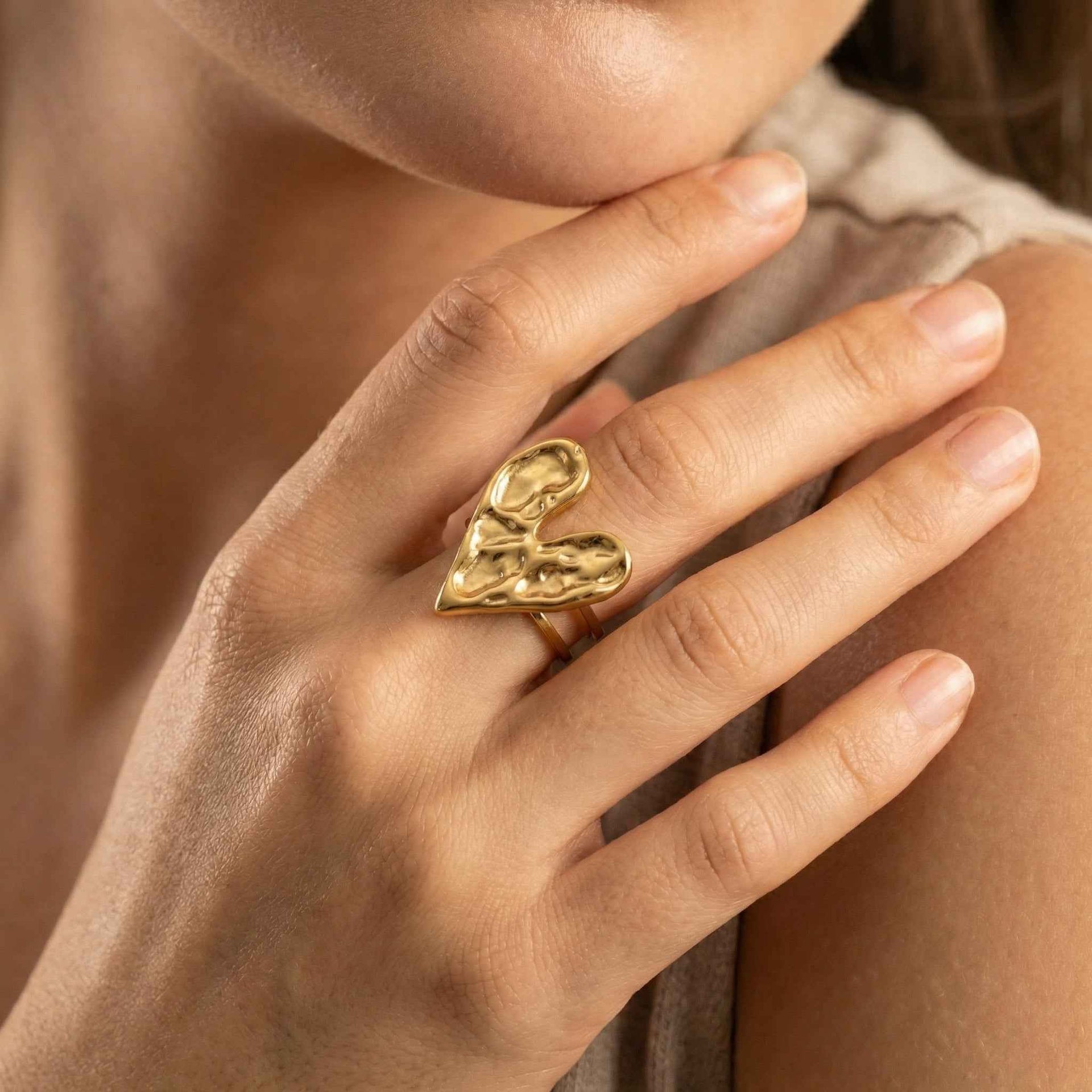 The Amour Ring - Mirellien Jewelry