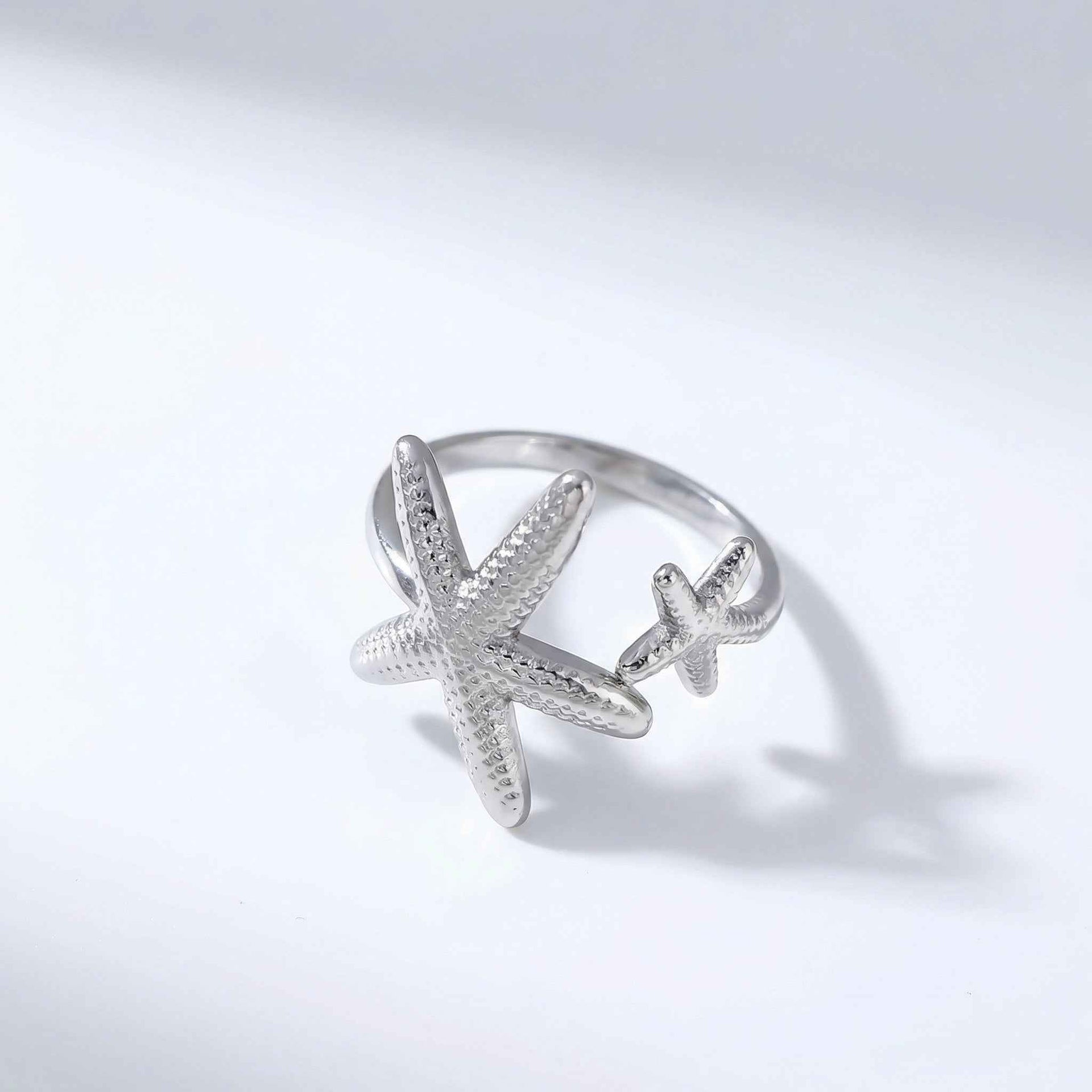 The Étoile de Mer Ring - Mirellien Jewelry