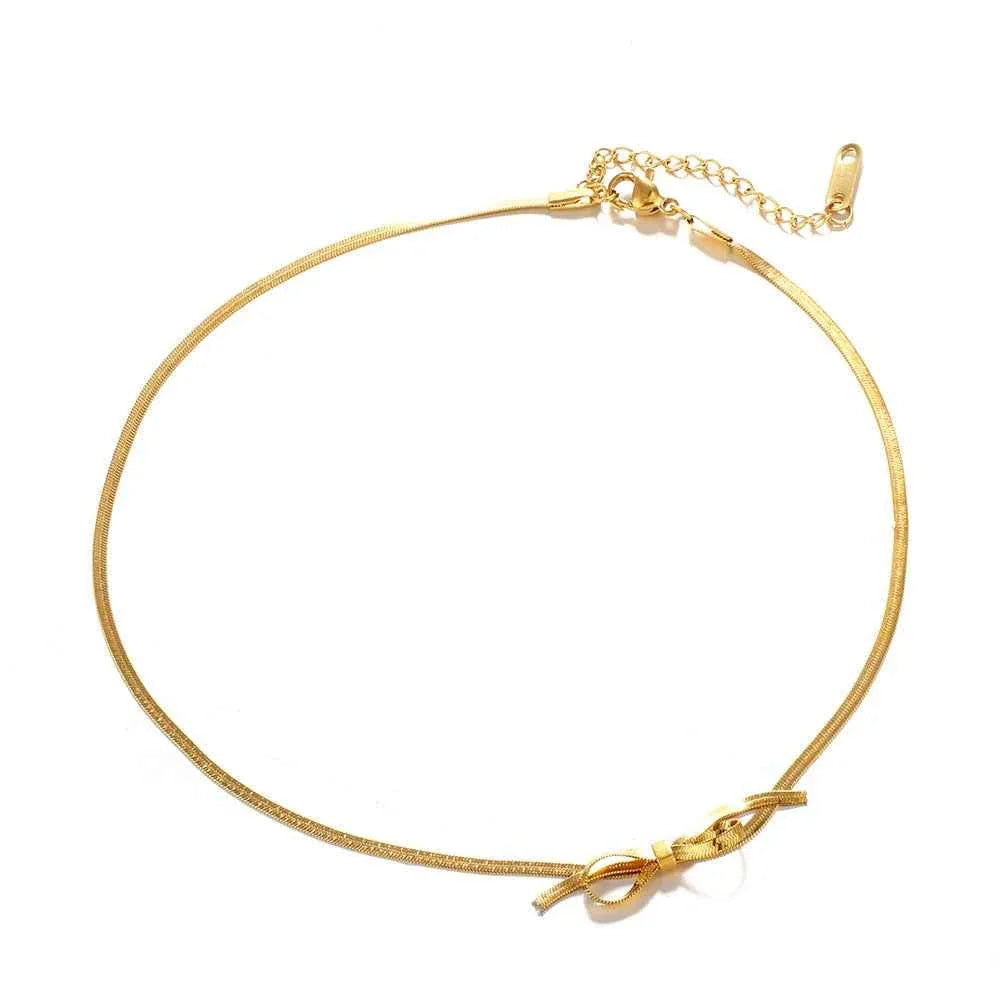 Bow Pendant Clavicle Necklace