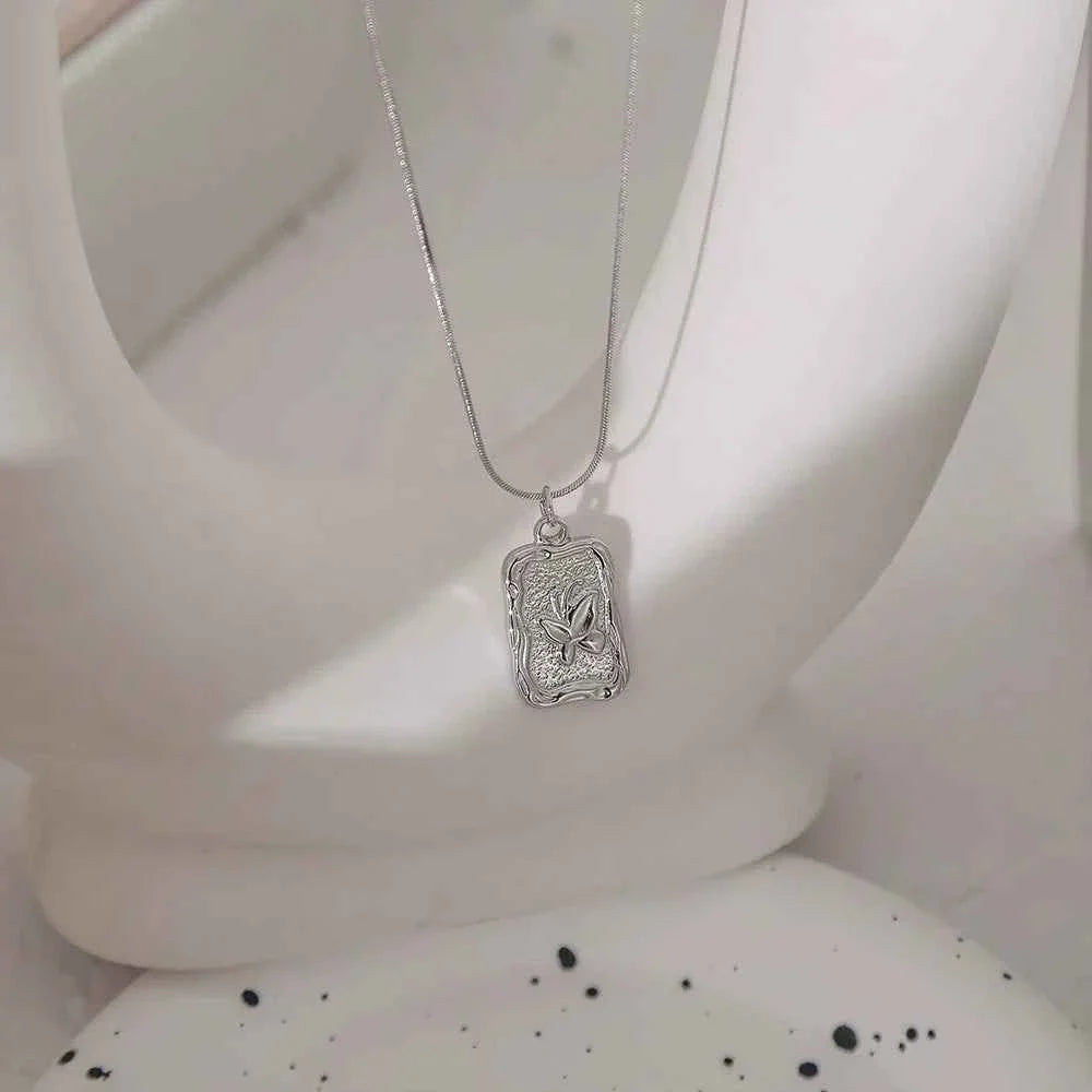 Retro Butterfly Pendant Necklace