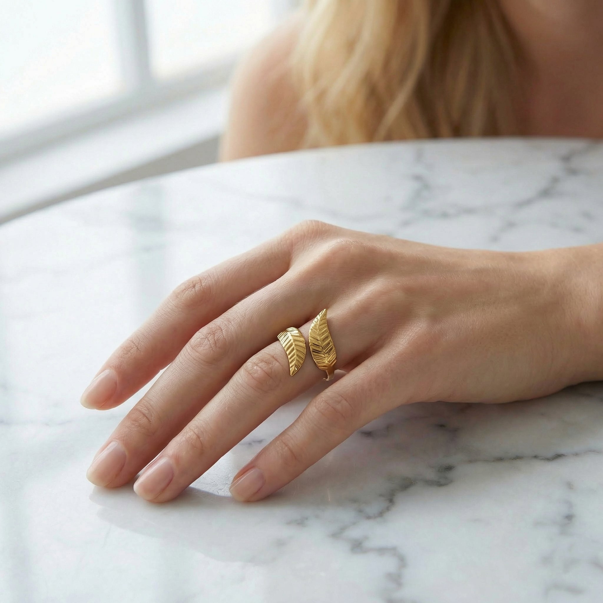 The Feuille Ring
