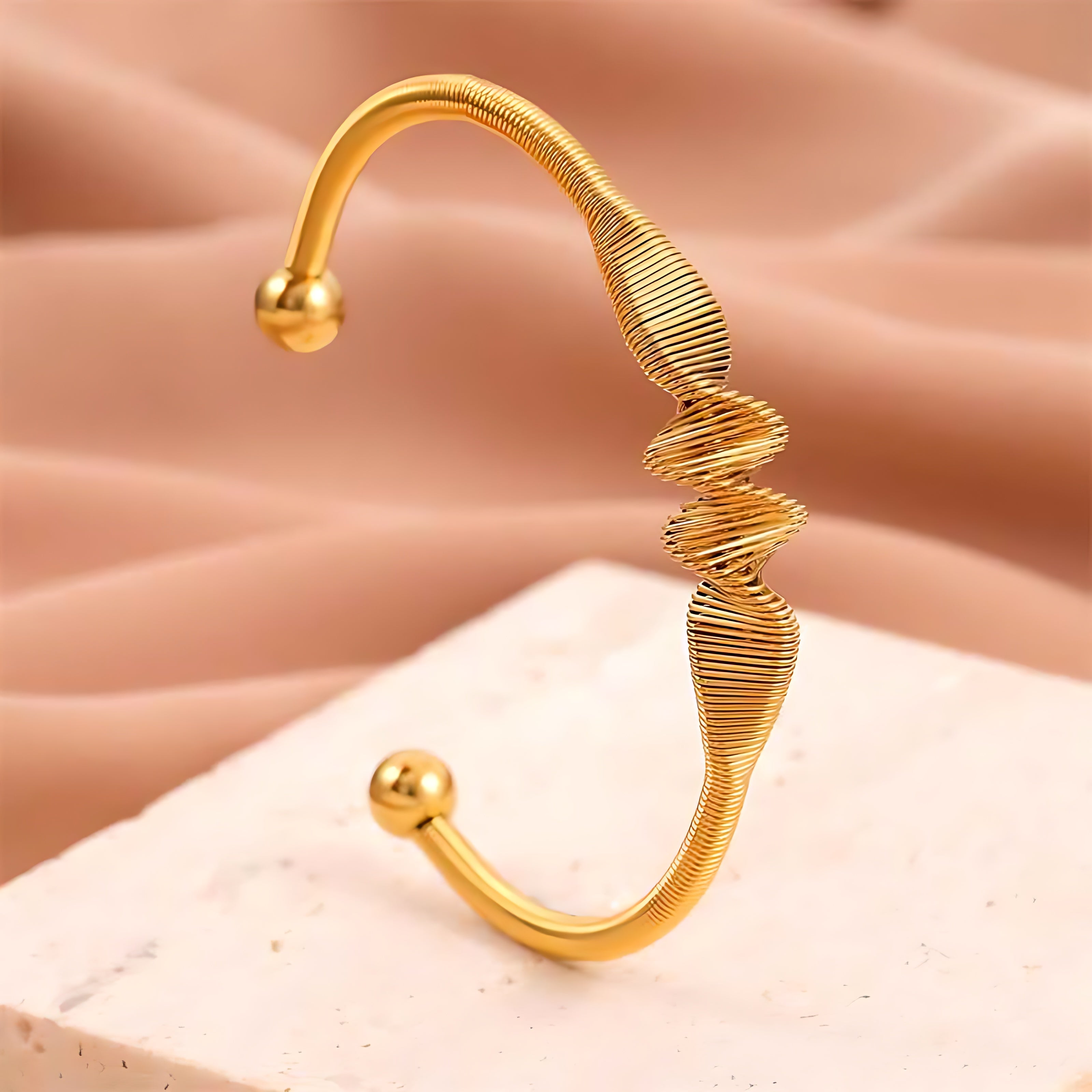 Spiral Accent Bangle - Mirellien Jewelry