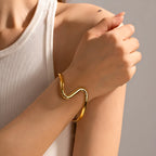 The Lune Bangle