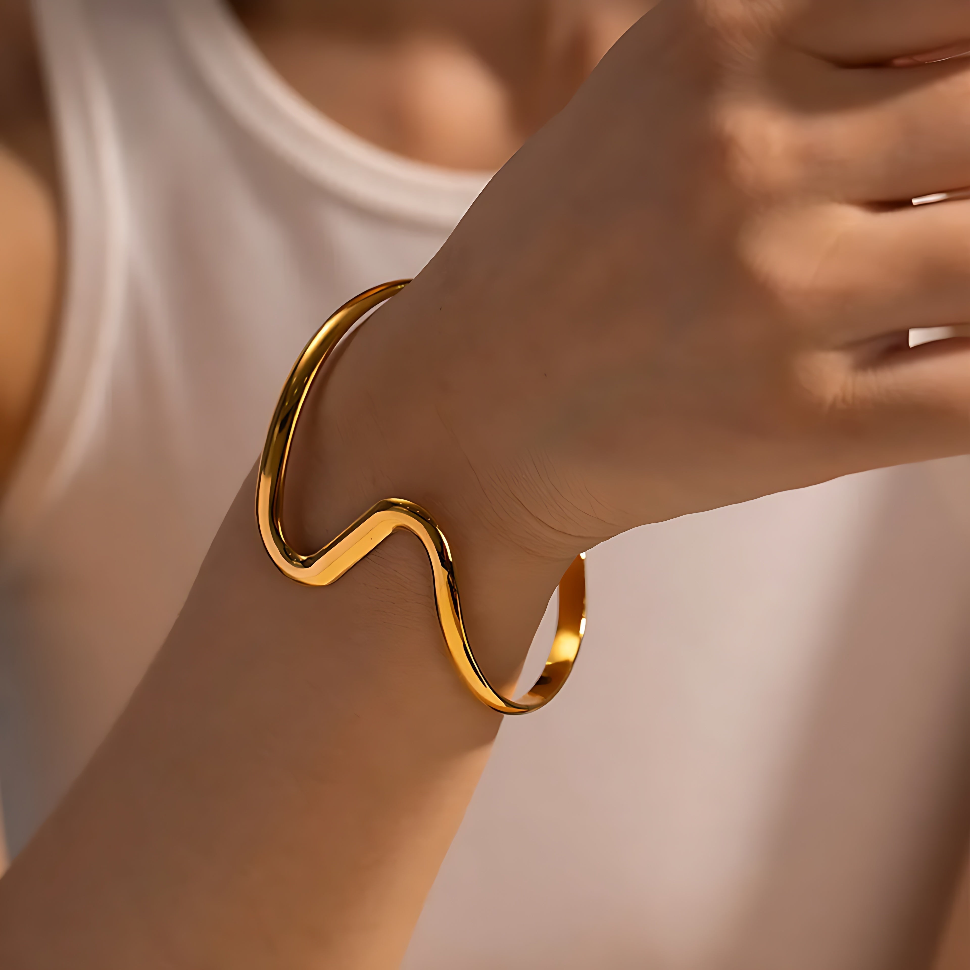 Irregular Bangle - Mirellien Jewelry