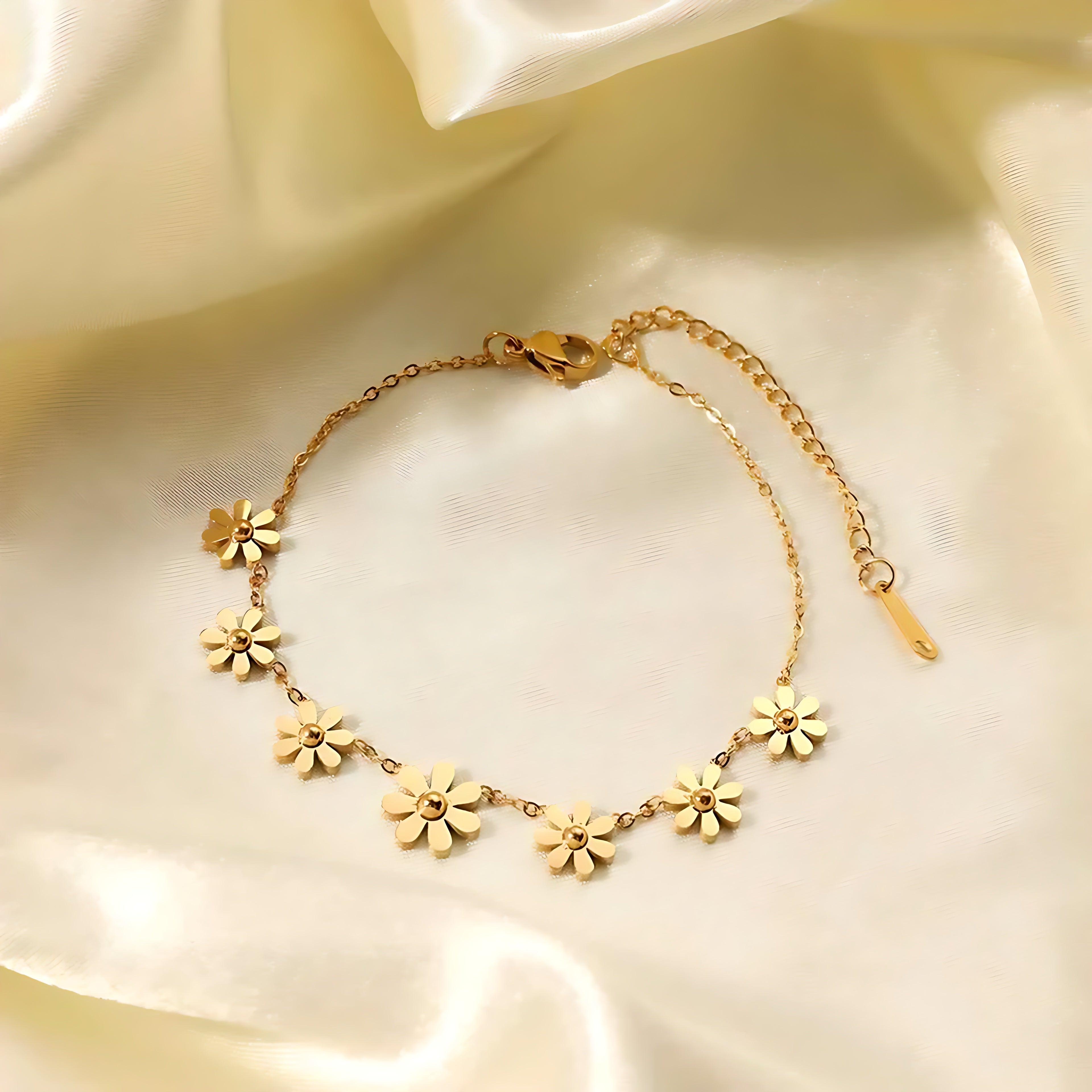 Geometric Flower Bracelet - Mirellien Jewelry