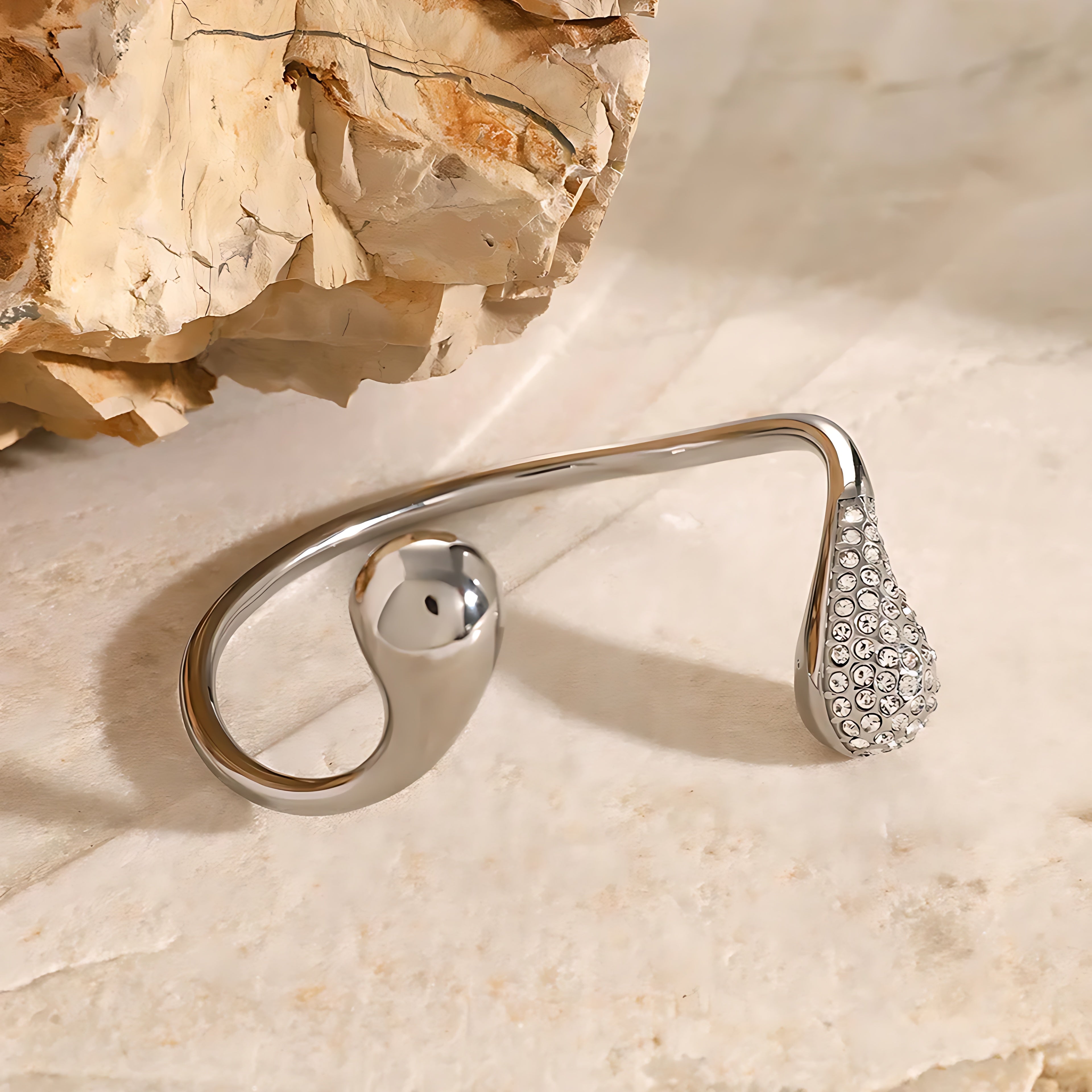 Vacation Simple Bangle - Mirellien Jewelry