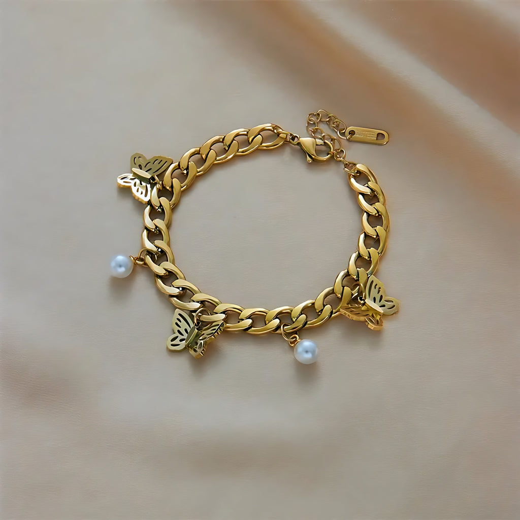 Pearl & Butterfly Bracelet - Mirellien Jewelry