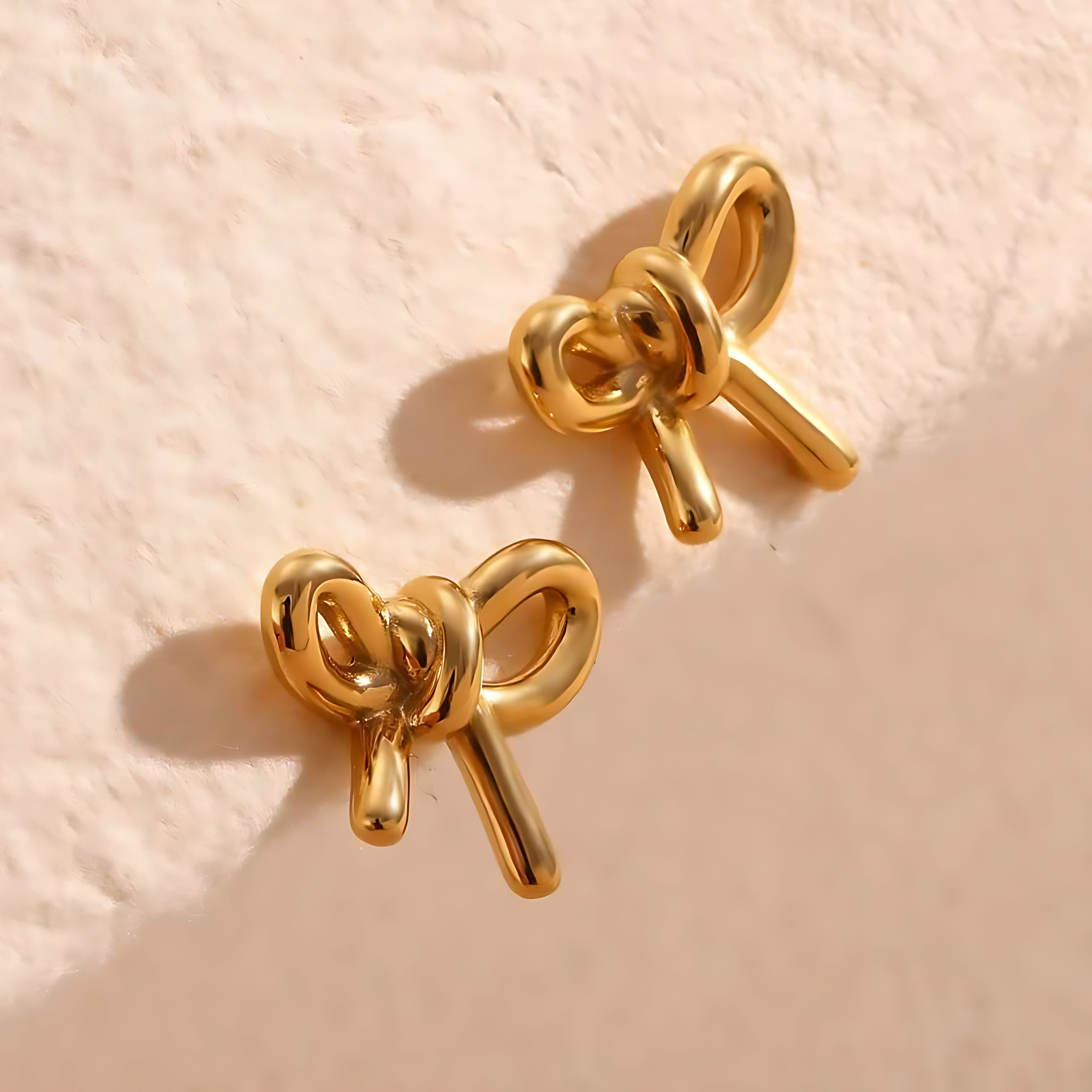 Bow Earrings - Mirellien Jewelry