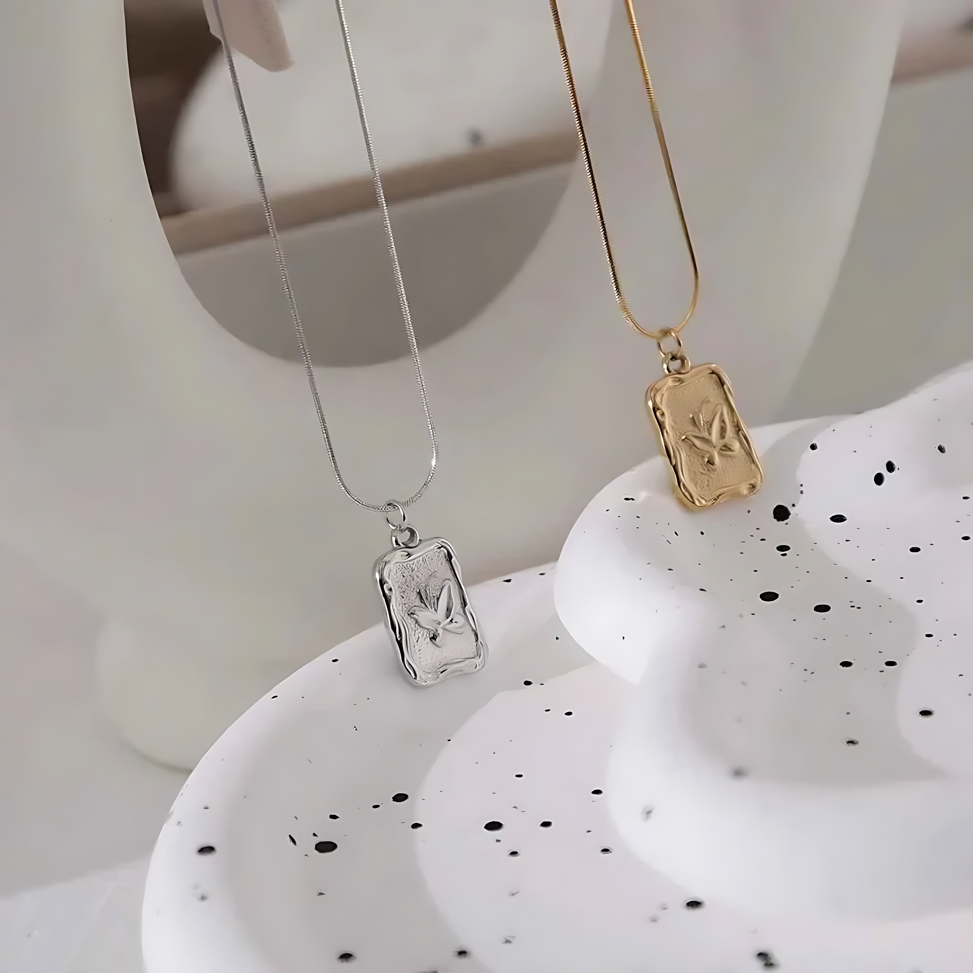 Retro Butterfly Pendant Necklace - Mirellien Jewelry