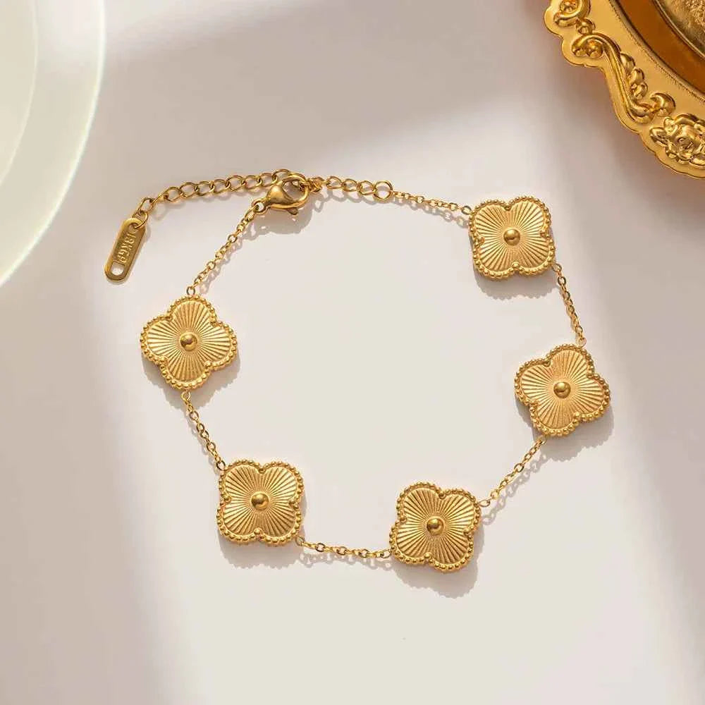 Leaf Clover Bracelet