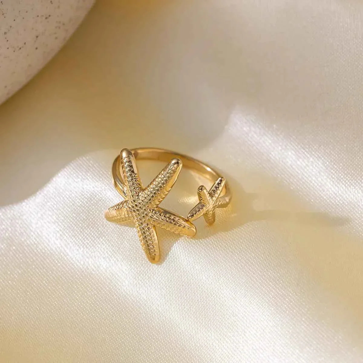 Adjustable Starfish Ring